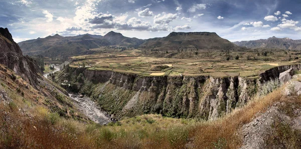 Desfiladeiro Colca Arequipa Vista Campos Com Terraços Rio Colca — Fotografia de Stock