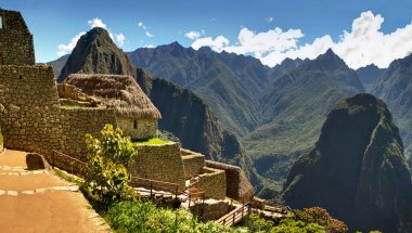 Machu Picchu ve Urubamba Vadisi, Peru panoramik fotoğrafı 