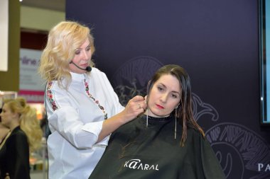 Güzellik Nevsk Festivali'nde ana sınıfı Kuaför Kaaral