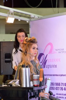 Ana sınıfı Kuaför Güzellik festiva Studio Marina Suchanek