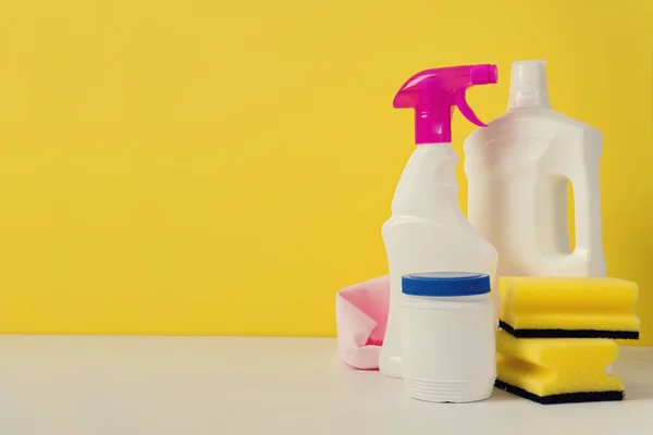 Limpieza de la casa productos —  Fotos de Stock