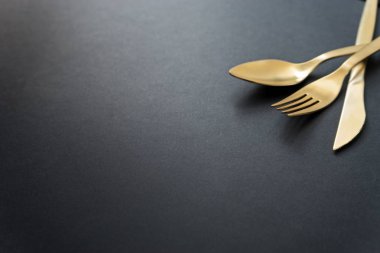 kaşık, bıçak, kaşık