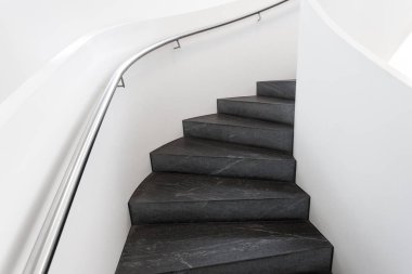 Lüks merdiven Küpeşte ile