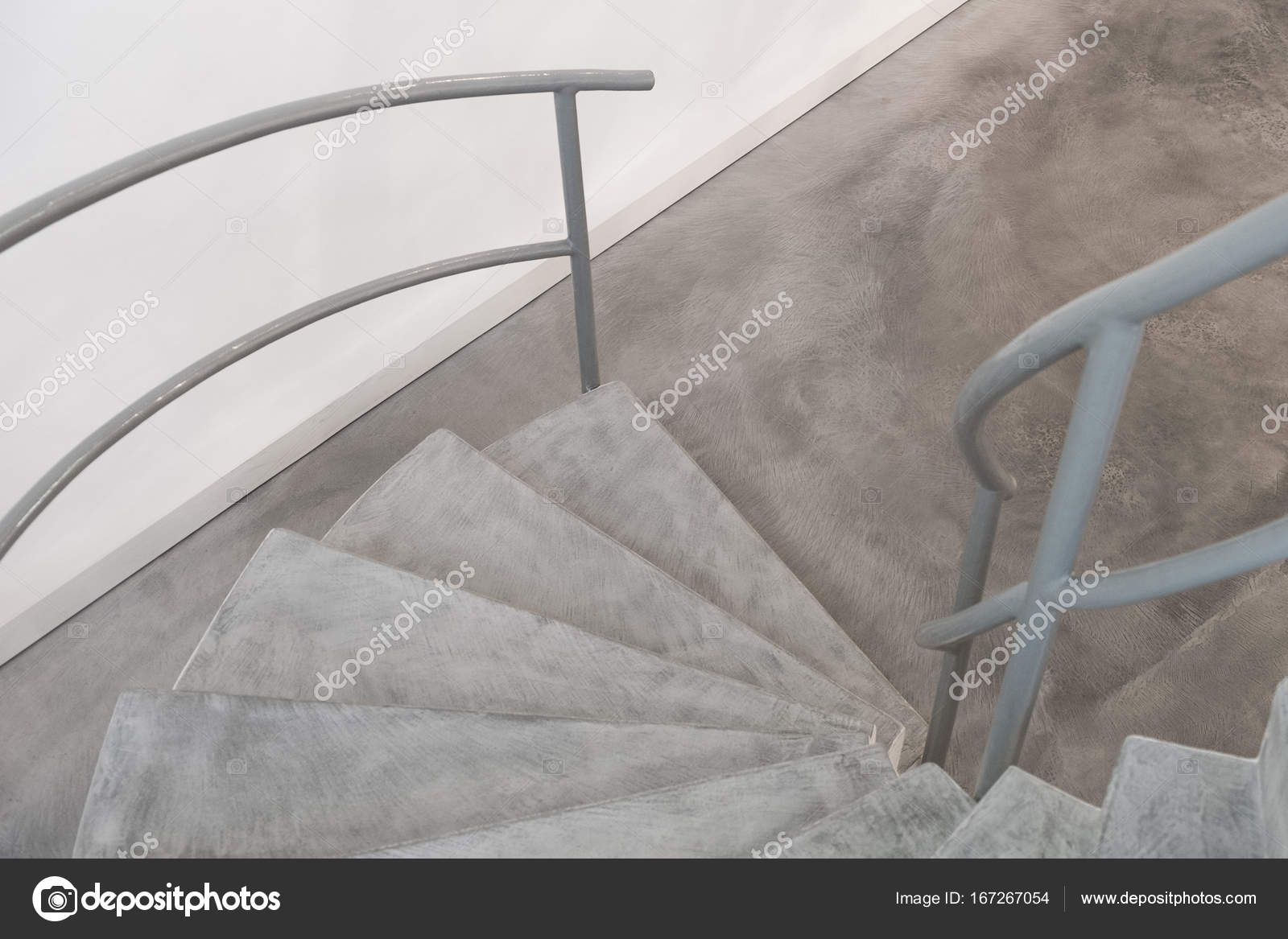 treppe in minimalistischem stil bilder, funktionalistischen stil treppe im inneren — stockfoto © marvlc, Design ideen
