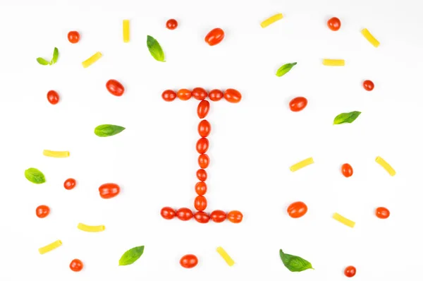 Ιταλικό φαγητό τρώει μοτίβο με το γράμμα «Ι» που αποτελείται από πολλά κόκκινο — Φωτογραφία Αρχείου