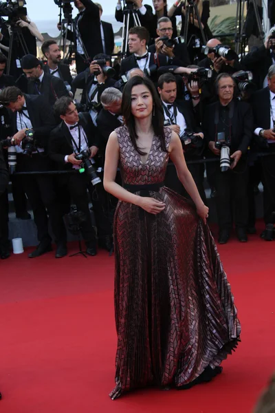 Gianna Jun woont de première van 'Carol' tijdens de 68e jaarlijkse Filmfestival van Cannes op 17 mei 2015 in Cannes, Frankrijk. — Stockfoto