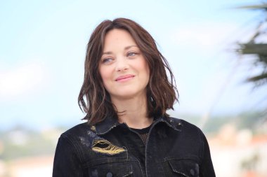 Marion Cotillard katılır ' den Land Of The Moon (Mal De 