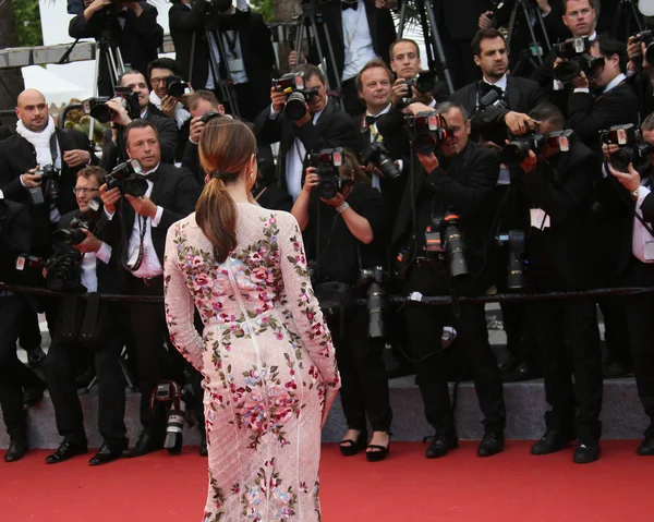 Actress Elsa Zylberstein attends the 'Money Monster' — Stok fotoğraf