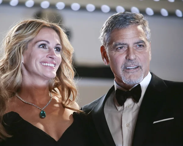 Julia Roberts, George Clooney — Stockfoto