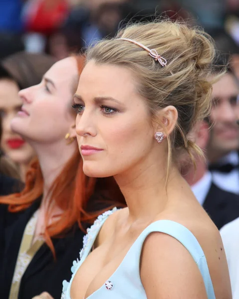 Blake Lively attends the 'Slack Bay (Ma Loute)' — Stock Photo, Image