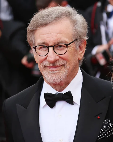 Steven Spielberg assiste à exibição de 'The BFG' — Fotografia de Stock