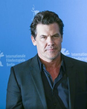 Josh Brolin 