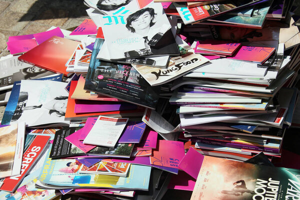 Официальное издание Каннского кинофестиваля
