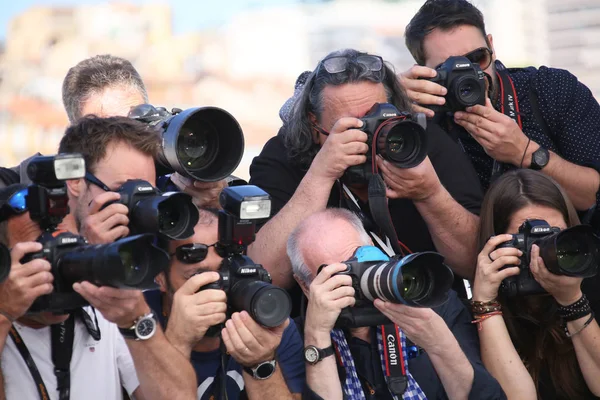 Photographers attends the '120 Beats Per Minute' — Stock Photo, Image