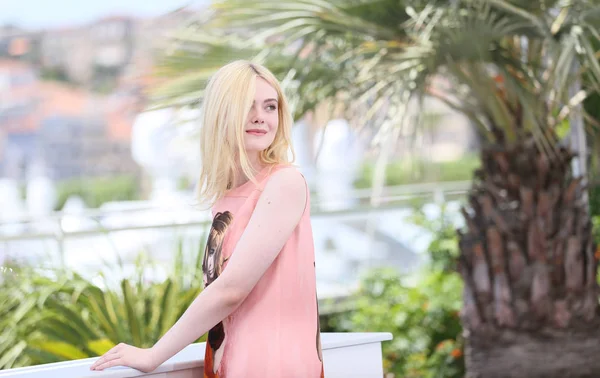 Elle Fanning attends the 'How To Talk To Girls At Parties' — Stok fotoğraf