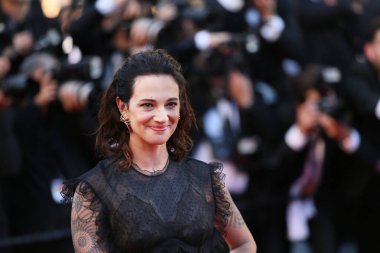 Asia Argento Cannes Film Festivali'nde 