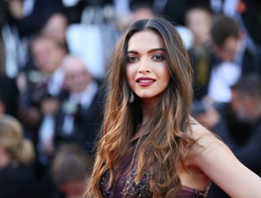 Deepika Padukone Cannes Film Festivali'nde 