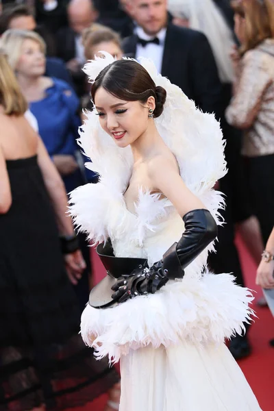 Hong Xiaoqiaos au Festival de Cannes — Photo