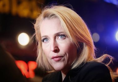 Gillian Anderson attends the 'Viceroy's House' 