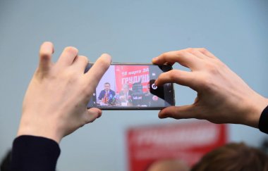 Seçim öncesi basın toplantısında Başkan adayı Pavel Gr