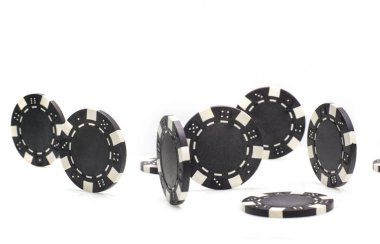 Beyaz arka plan üzerinde izole casino fişi