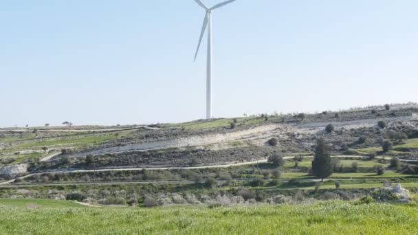 Turbinas eólicas. Conceito de energia ecológica — Vídeo de Stock