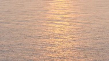 Gün batımında güzel deniz