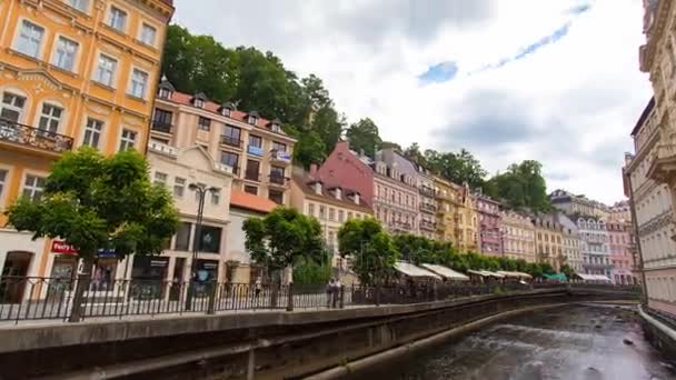 KARLOVY VARY - 13 JUIN : Plan temporel de Karlovy Vary, République tchèque, le 13 juin 2017 à Karlovy Vary — Video