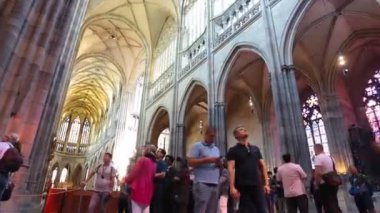 Prag - 14 Haziran: St. Vitus Katedrali içinde 14 Haziran 2017 Prag'da vurdu zaman atlamalı.