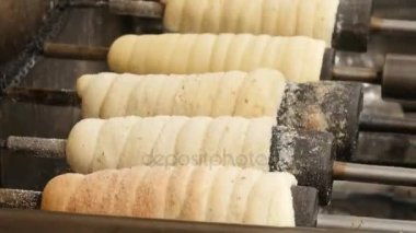 Çek Ulusal çanak Trdelnik pişmiş ve kavrulmuş