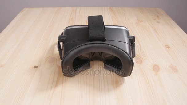 Virtual reality bril vanaf de eerste persoon — Stockvideo