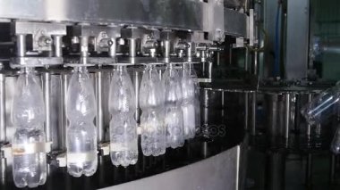 Su işleme ve saf su şişeleme için satır şişeleme