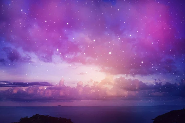 Przestrzeń Nocnego Nieba Chmurą Gwiazdami — Zdjęcie stockowe