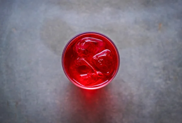 Glass Sparkling Water Ice Cubes Table — Stock Photo, Image