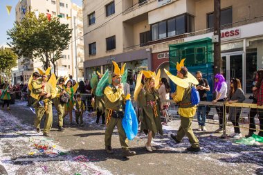 Limassol, Kıbrıs - 26 Şubat: Tanımlanamayan karnaval katılımcılar Mart ayında Kıbrıs karnaval geçit, 26 Şubat 2017 Limassol, Kıbrıs