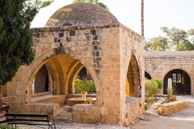 agia Napa Kıbrıs'taki eski manastır