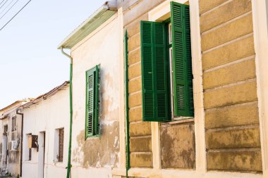 pencere kepenkleri ile