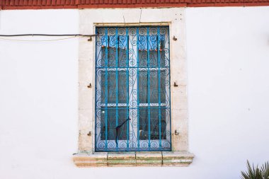 eski yerleşim pencere
