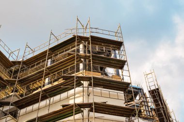 Bina yapım aşamasında