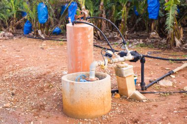 sulama sistemleri, sulama için musluk ve borular.