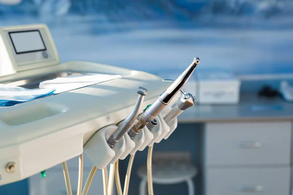 歯科医のオフィス: 近代的な設備・機器. — ストック写真