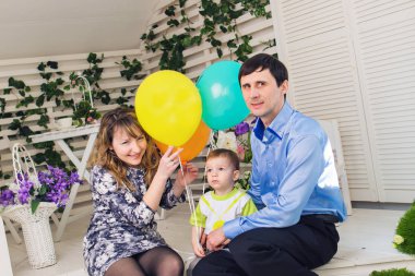 doğum günü kutlama anne ile çocuk