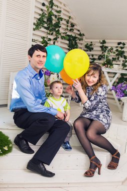 doğum günü kutlama anne ile çocuk