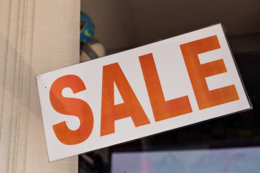 vitrin satışı işareti