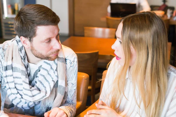 Freelance werken in koffie huis geluk en glimlachen gezicht — Stockfoto