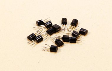 Radyo bileşenleri - transistör bir dizi