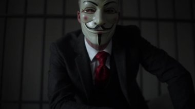 Hapisteki anonim hacker adam görünümünü