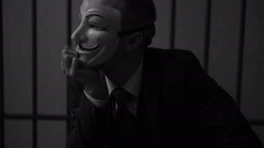 Hapiste (s/b sürüm depresif anonim hacker)