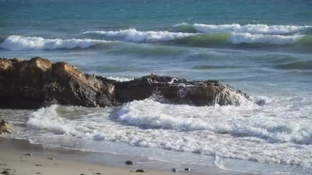 Strand van Point Conception in Californië — Stockvideo