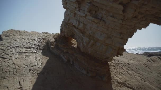 Zoom durch Löfflers Höhlenbogen — Stockvideo